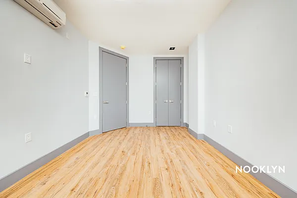Rented by Nooklyn NYC LLC | media 42