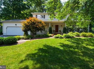 15 Yeger Rd, West Windsor, NJ 08550