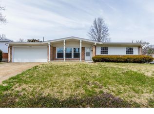 3595 Tremont Dr, Florissant, MO 63033