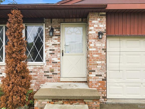5th image of 24997 Joy Rd