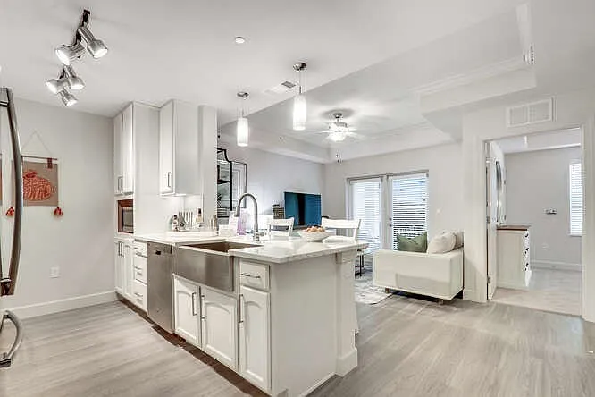 Open Kitchen