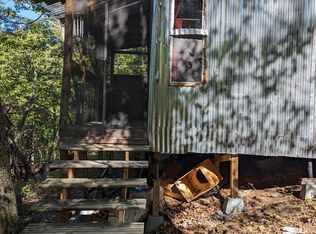 290 Samantha Ct, Great Cacapon, WV