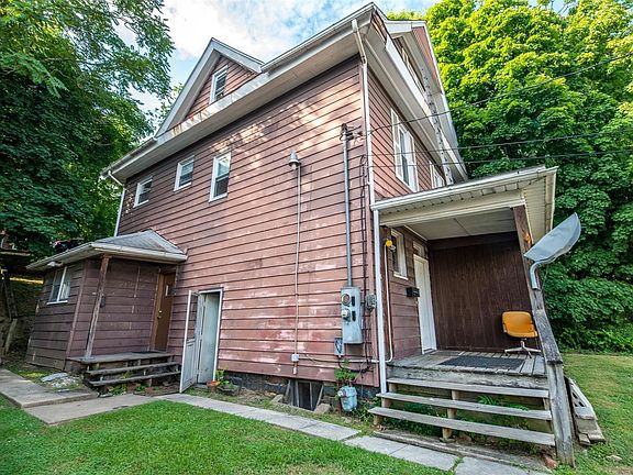 2nd image of 717 Willey St #717B