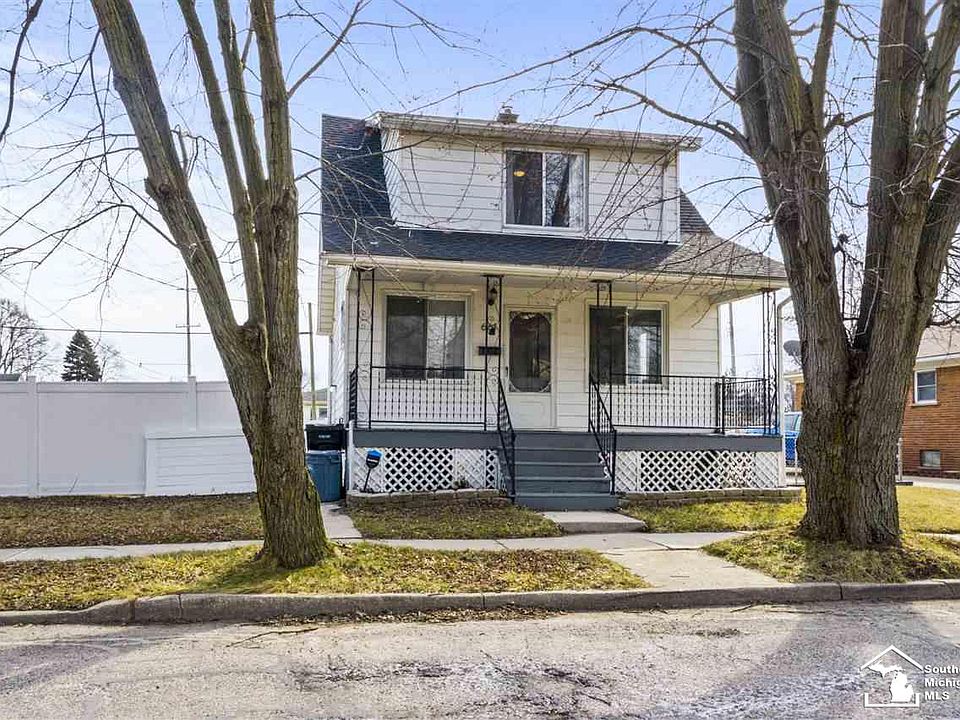 1st image of 661 Saint John St