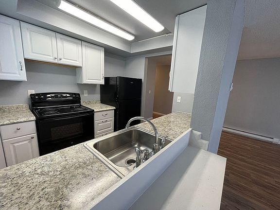 5th image of 3001 E Upriver Dr APT 206
