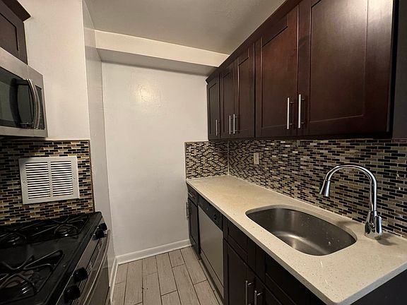 2nd image of 13955 35th Ave #6J