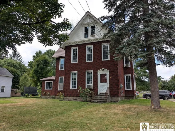 164 N Buffalo St, Springville, NY 14141