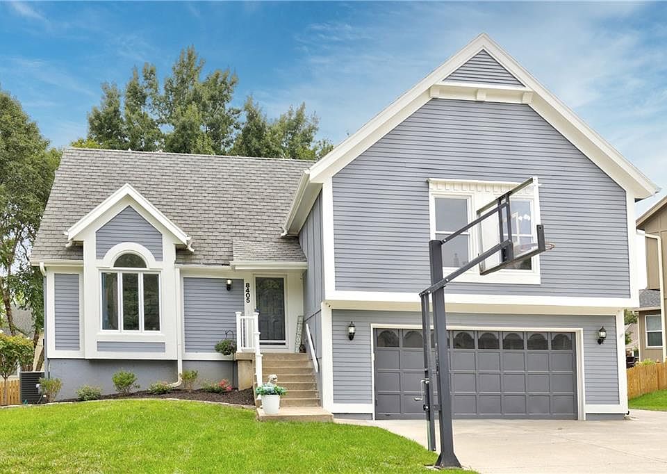 1st image of 8405 W 149th Ter
