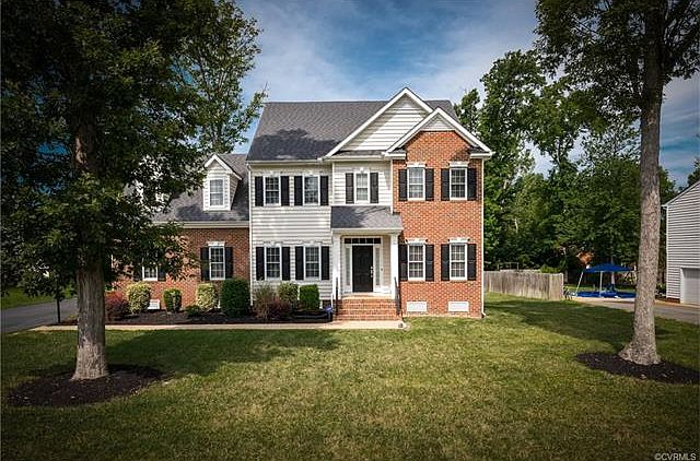 1st image of 1009 Staples Trace Ct