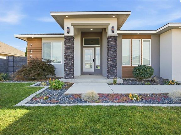 3rd image of 7061 W 35th Ave