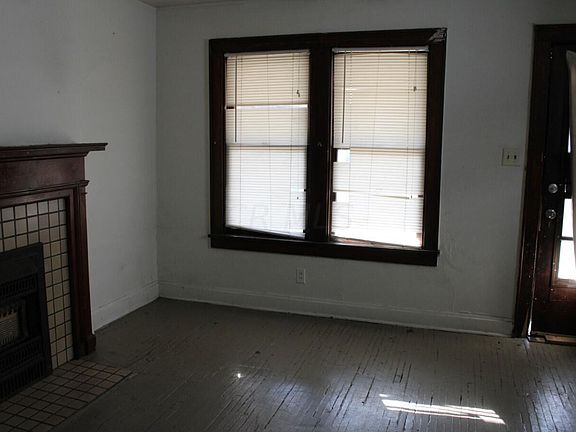 3rd image of 1264-1266 E 17th Ave