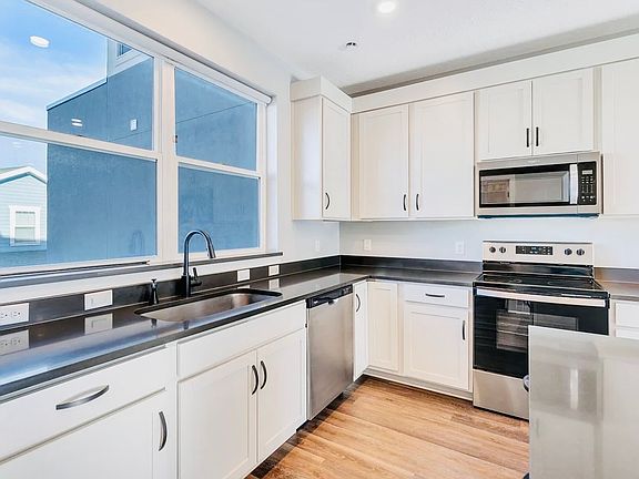 4th image of 5438 W Cardinal Park Rd
