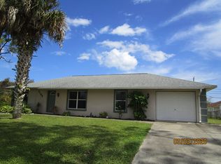 2109 Travelers Palm Dr, Edgewater, FL 32141