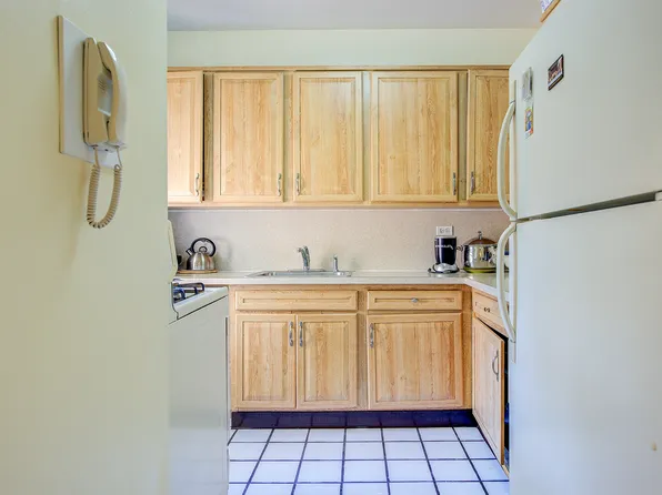 78-11 35th Avenue image 8 of 12