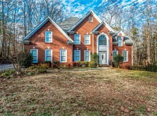 5874 Millstone Ln, Smoke Rise, GA 30087