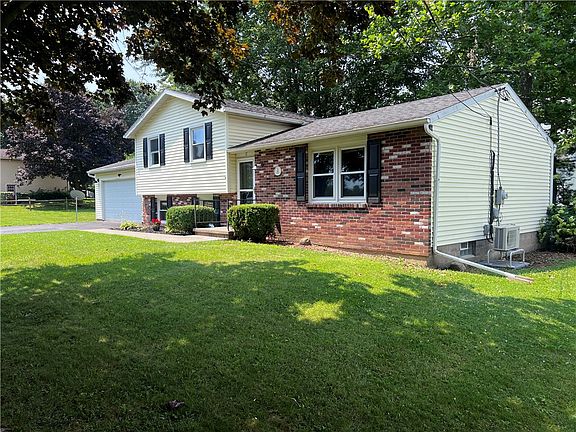 2nd image of 17 Shelly Rd