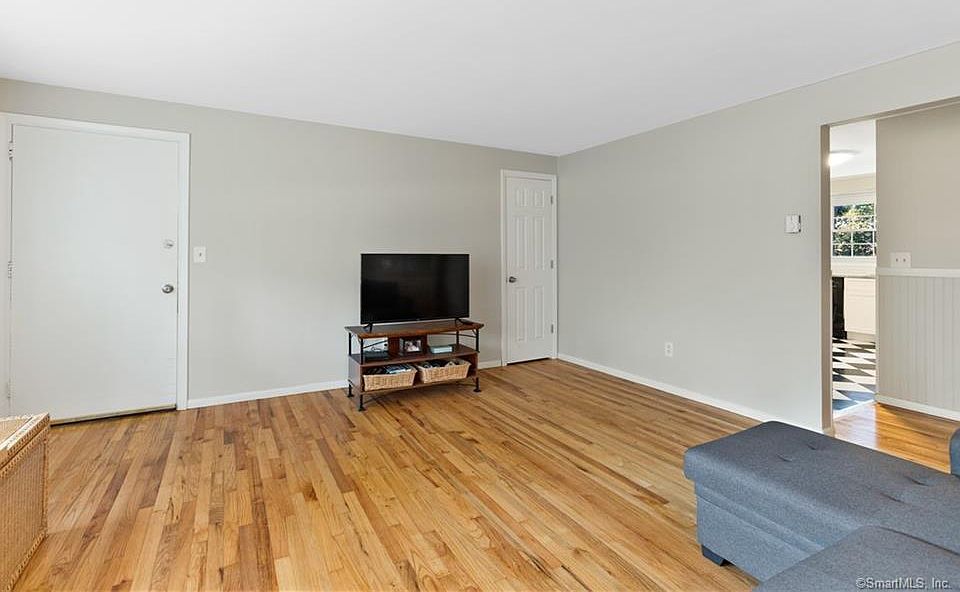 Moorings Condominiums 280 E Main St Clinton CT Zillow