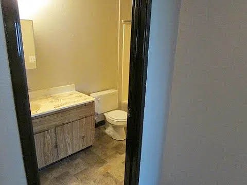 82 E Hayden Ave — Photo 9