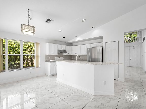 2nd image of 7678 NW 59th Way