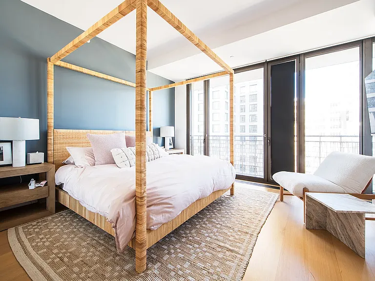 100 Vandam St #17C — Photo 3