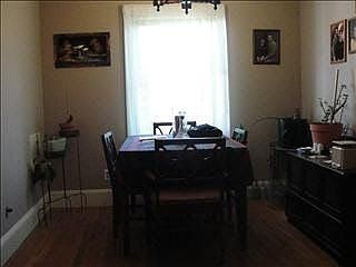 5th image of 4 Caywood Pl