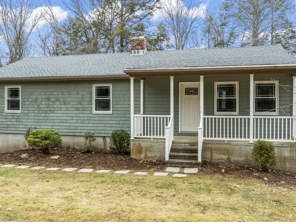 4 Village Hill Road, Lebanon, CT 06249