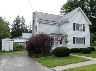 38 Beman St, Malone, NY 12953
