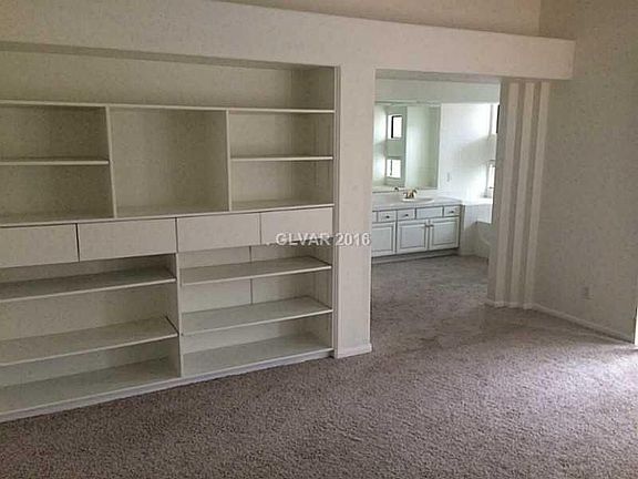 3rd image of 110 Sea Breeze Ln #25