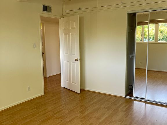 5th image of 9 Roosevelt Cir
