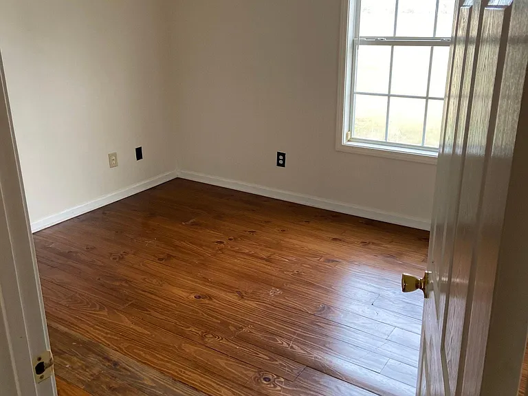 4177 Chapel Hill Rd — Photo 6