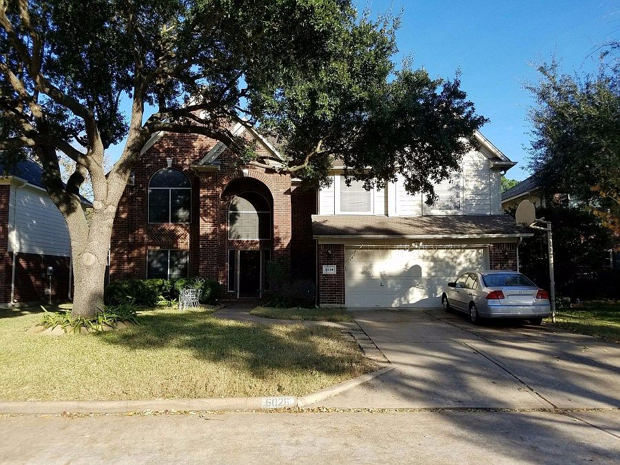 1st image of 6026 Sandy Hollow Dr