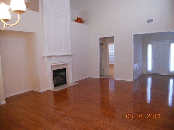 3rd image of 9133 Beaver Brook Way