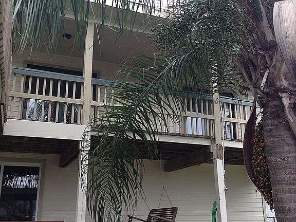 2nd image of 670 Warsaw St