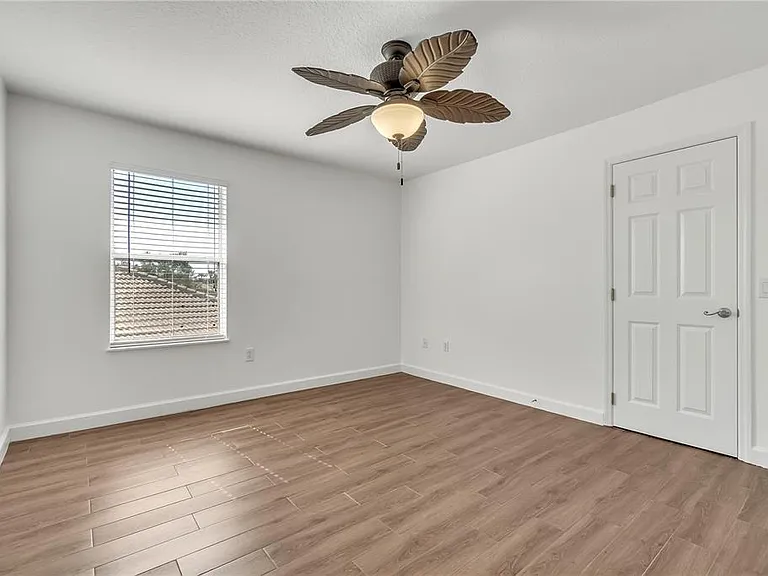 11538 Delwick Dr — Photo 26