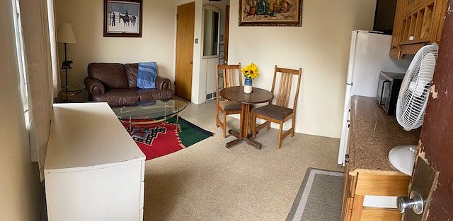 Living/Dining area