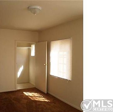 3rd image of 4171 46th St