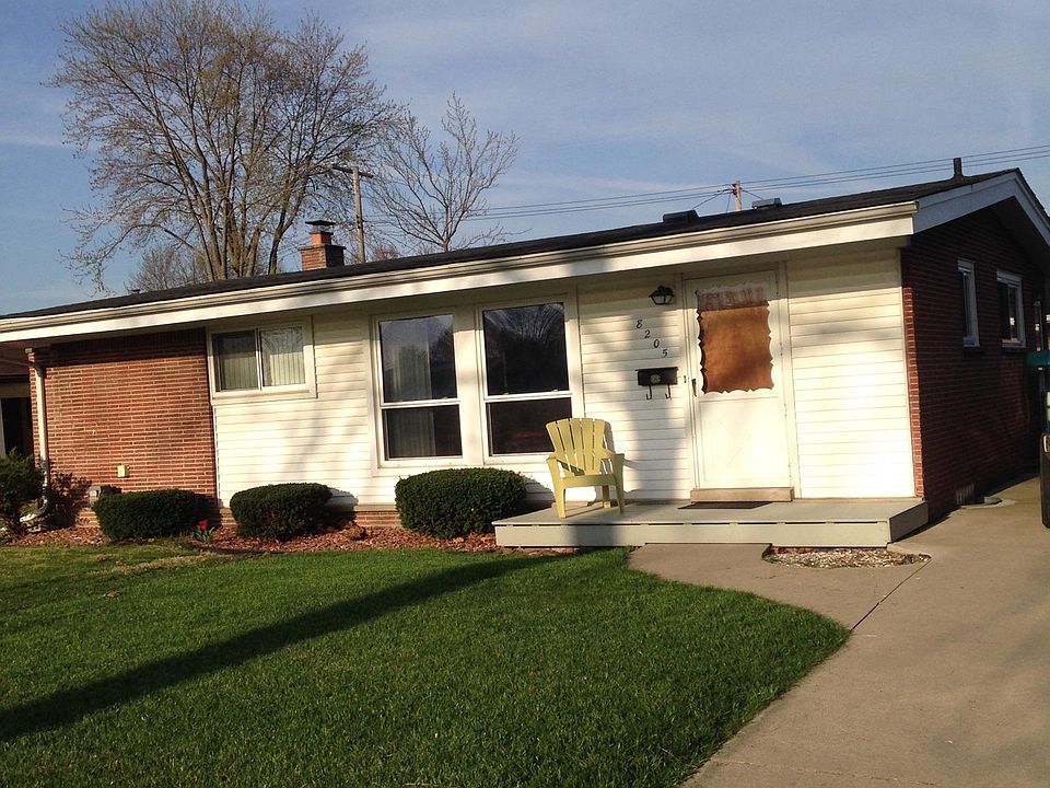 1st image of 8205 Melvin Ave