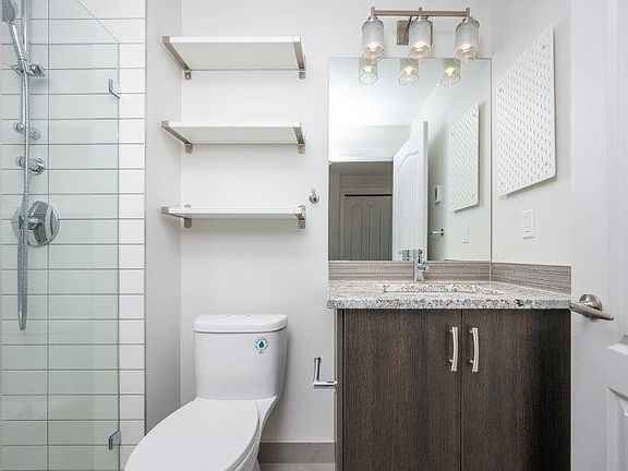 2nd image of 303 13th Ave SW #1406