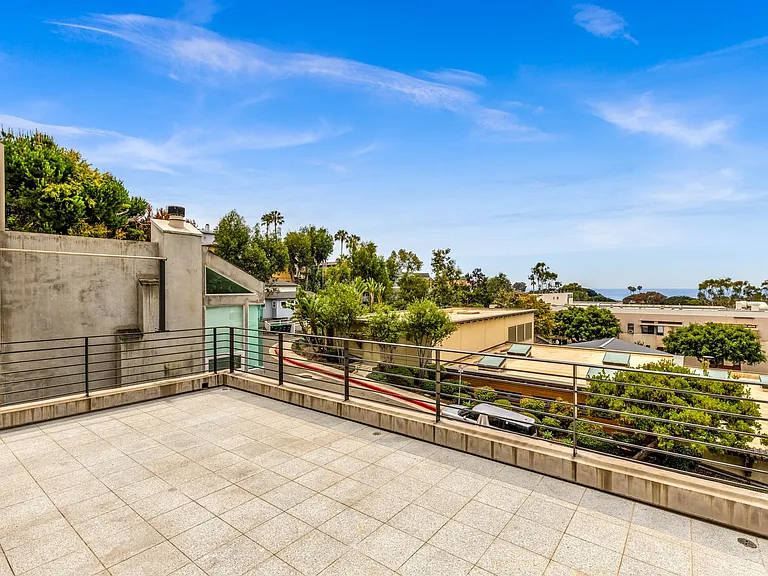 384 Loma Ter — Photo 40
