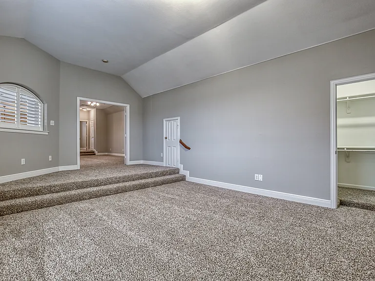 6533 Riveredge Dr — Photo 52