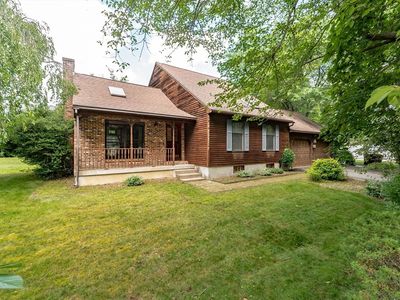 19 Nolan Ln, Feeding Hills, MA, 01030