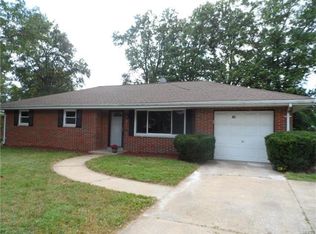 21 Buckingham Rd, Belleville, IL 62226