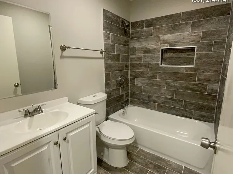 14225 Clayton Dr — Photo 5