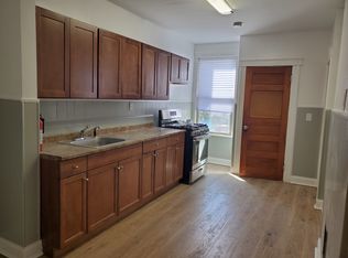299 Union St #1E, Jersey City, NJ 07304