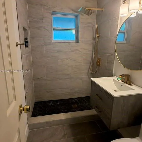 3610 SW 39th Ave — Photo 10