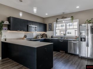 3037 Bluestem Trl, Mankato, MN 56001