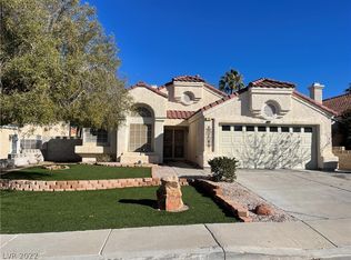 8 Barton Spring Cir, Henderson, NV 89074