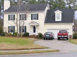 200 Hampshire Pl, Jacksonville, NC 28546