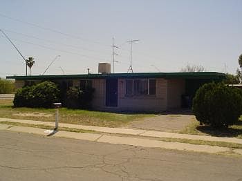 1st image of 7890 E Victoria Dr