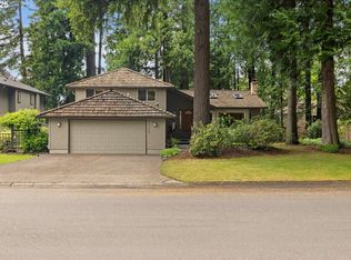 17135 SW Rivendell Dr, Portland, OR 97224